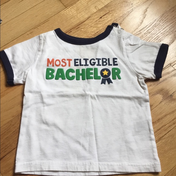 📦 24 mo/ 2T short sleeve bundle! 📦 - Picture 8 of 16